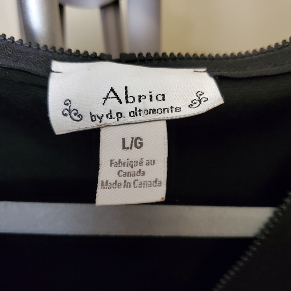 Abria top - Picture 4 of 4